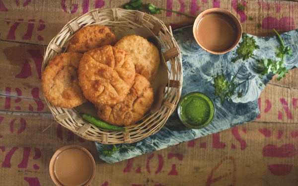 Crispy Alo Pyaz Kachori |